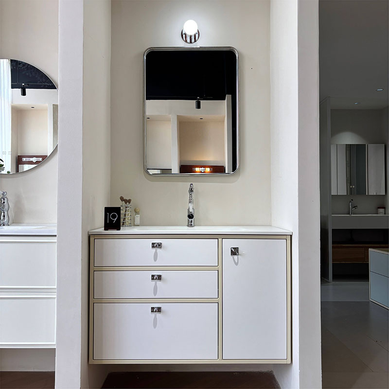 Luxury Skincare Display - Moderner Luxus-Badezimmerschrank mit Spiegel, Organizer, Aufbewahrung,