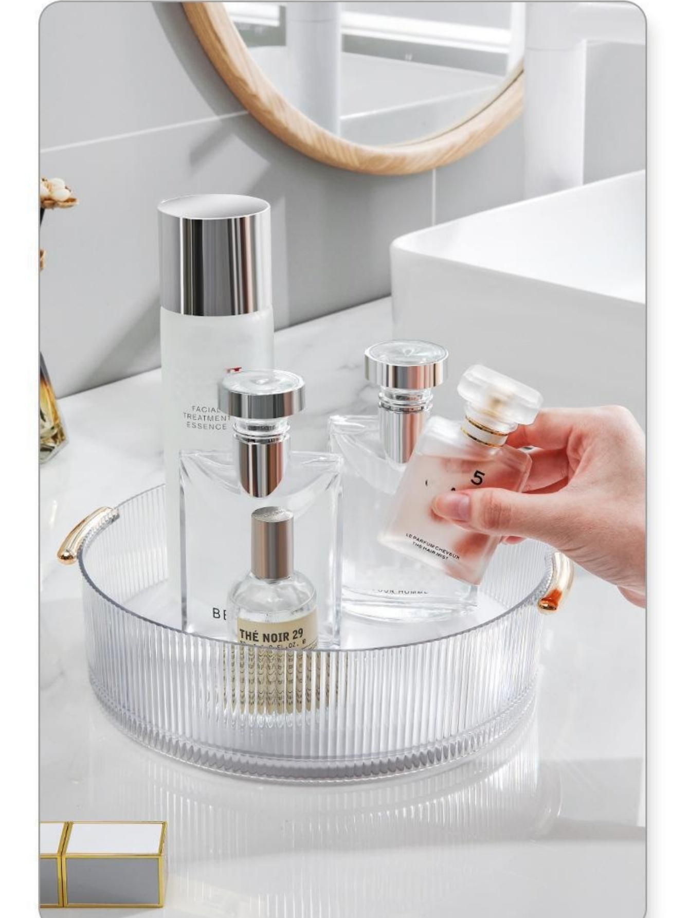 Vertikal geripptes transparent – Luxury Skincare Tray Bewertung und Preis