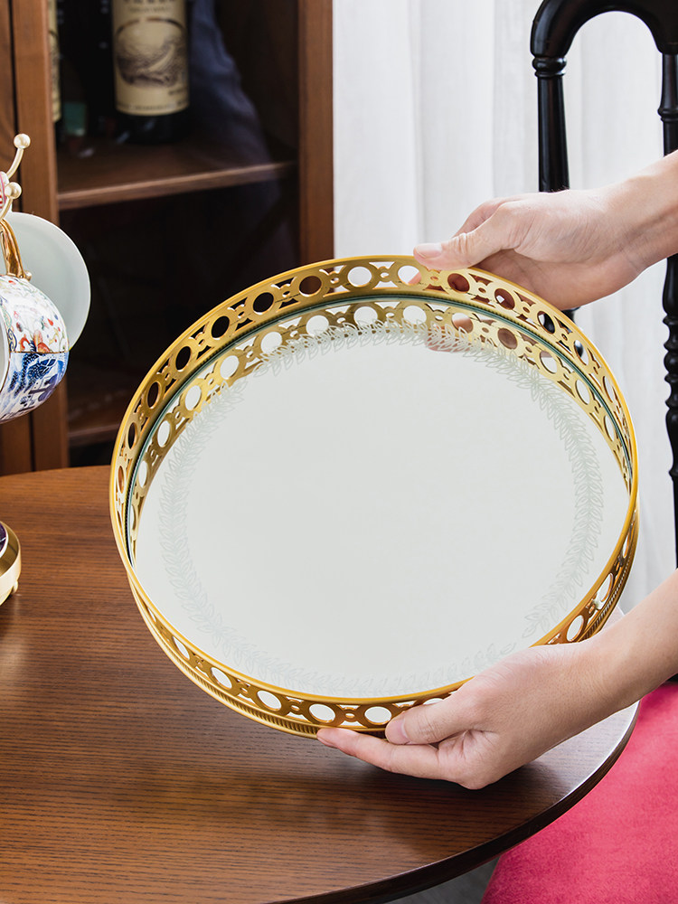 Luxuriöses Spiegeltablett aus  – Luxury Skincare Tray Bewertung und Preis