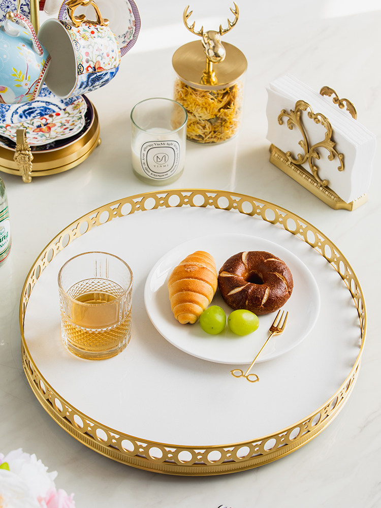 Luxuriöses Spiegeltablett aus  – Luxury Skincare Tray Bewertung und Preis